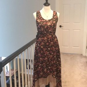 💥5 for $25💥 Blue Bird high-low dress!